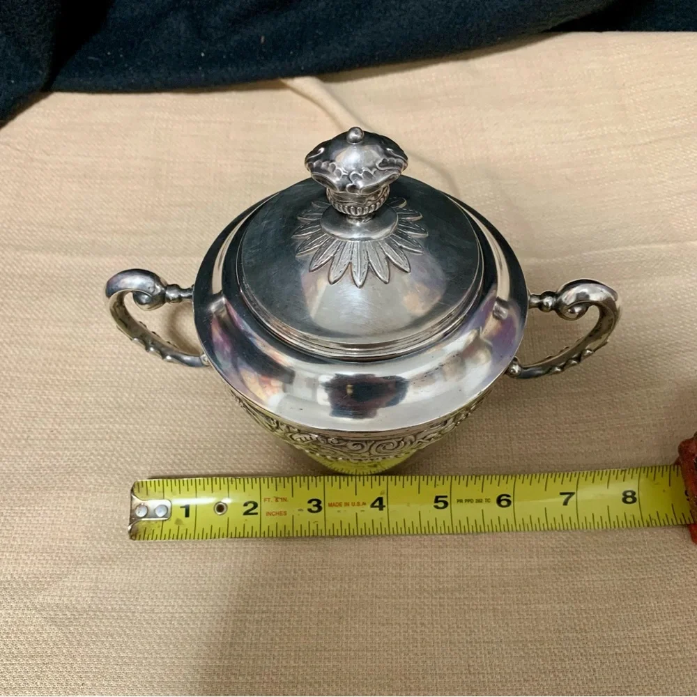 Vintage Silverplate Lidded Sugar Bowl Ornate Floral Dual Handle "M.E. Plateado” - Picture 6 of 9